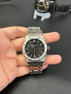 (Category: ) located in . Submitted by watchmasterofficial (Listing ID 1417476983, Image 1). Description: .