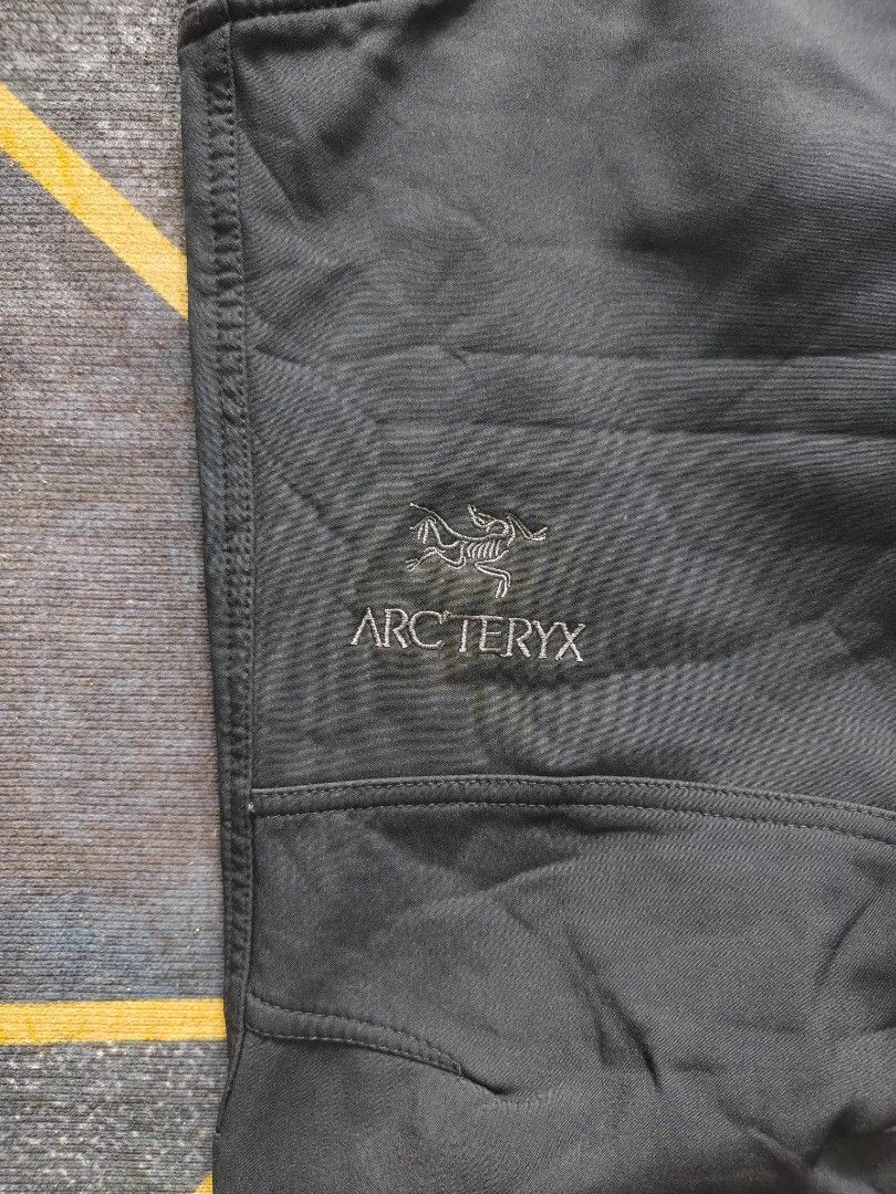 Arc'teryx Clarkia pants (Category: Activewear) located in Camalaniugan. Submitted by thrifter10 (Listing ID 1450593202, Image 3). Description: .