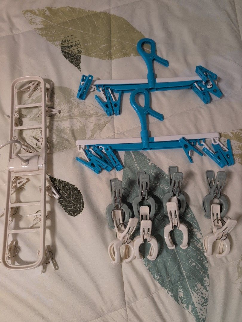 Assorted Clothes Hook Set (Category: Hooks & Hangers) located in Singapore. Submitted by boldwhale.fd28d0 (Listing ID 1450678213, Image 1). Description: - Bundle includes all hooks pictured .