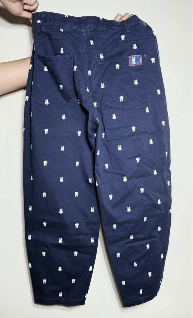 Authentic Miffy x bossini jeans (Category: Jeans) located in Legazpi City. Submitted by whimsy-world (Listing ID 1450688104, Image 2). Description: Rare! Size: 30 Condition: Good as new Authentic Never been used Smooth fabric Stretchy Trendy.