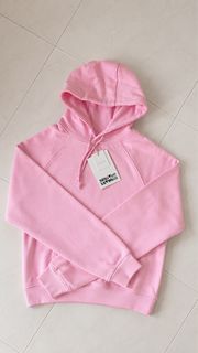 (Category: ) located in . Submitted by aishohswardrobe (Listing ID 1450612688, Image 1). Description: .