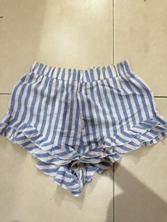 (Category: ) located in . Submitted by biotch (Listing ID 1450559606, Image 1). Description: .