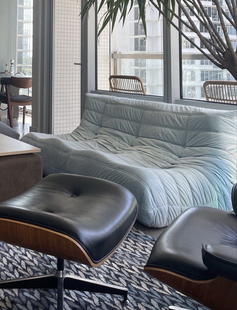 Blue Togo Couch (Category: Sofas) located in Makati City. Submitted by cantstopshopping94 (Listing ID 1450593629, Image 2). Description: - Stylish Blue Togo Couch - Unique, plush design for maximum comfort - Perfect for lounging and relaxation - Adds a modern touch to any living space Only 1 year old! Negotiable .