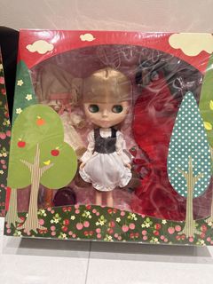 (Category: ) located in . Submitted by feliciafg (Listing ID 1450581736, Image 1). Description: .