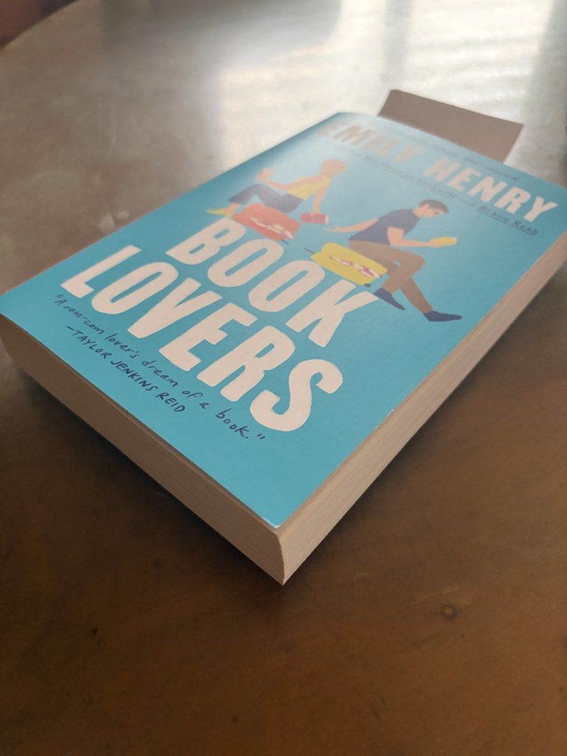 Book Lovers by Emily Henry (Category: Storybooks) located in Cagayan de Oro. Submitted by coffee.bin (Listing ID 1450655858, Image 2). Description: ‼️Bought from Fully Booked 30% off original price No annotations, foxing, or tears. Slight yellowing only on one side of the book (bottom part). Recently bought from Fully Booked (07/16/26) View pictures for condition of the book. Book will be wrapped with thick plastic cover before shipping. .