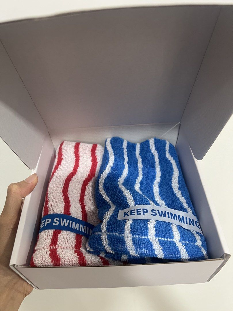 bts arirang busan gift (towel set) (Category: K-Wave Merchandise) located in Quezon City. Submitted by maecarts_ (Listing ID 1450564956, Image 2). Description: rfs: extra (i attended both concert days).