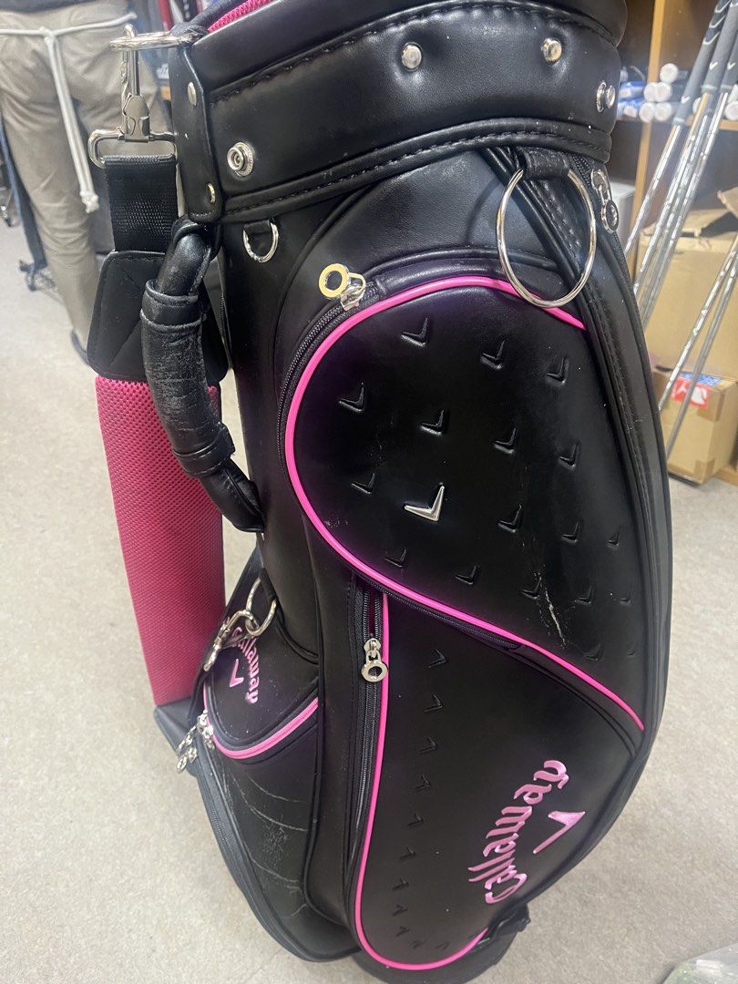 Callaway Golf Bag for Ladies (Category: Golf) located in Quezon City. Submitted by irresistiblebam (Listing ID 1450628674, Image 3). Description: Please check the photos. Smooth except for the lower and side pockets..