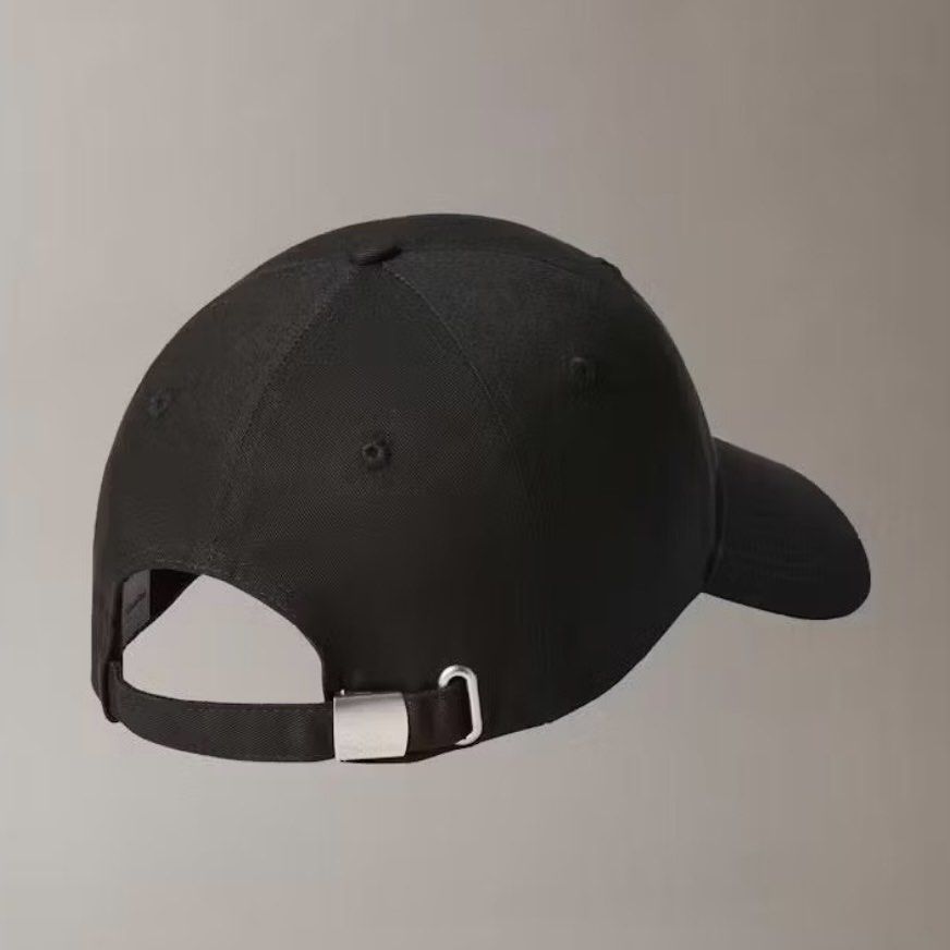 Calvin Klein Black Baseball Cap Logo Embroidery (Category: Caps & Hats) located in Bulacan. Submitted by _arislmt (Listing ID 1450566932, Image 3). Description: Only used once - good as new Bought for 2,950 in store.