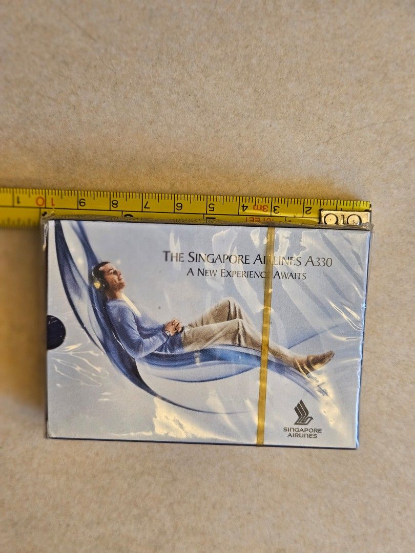 Card from sg airline （分類：卡片配件）位於 Hong Kong。 由 duckiechaser 提交（商品編號 1450567310，圖片 1）。簡介： 。