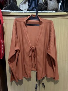 (Kategori: ) berada di . Dikirim oleh cachu.clothes (ID iklan 1450586894, Gambar 1). Deskripsi: .