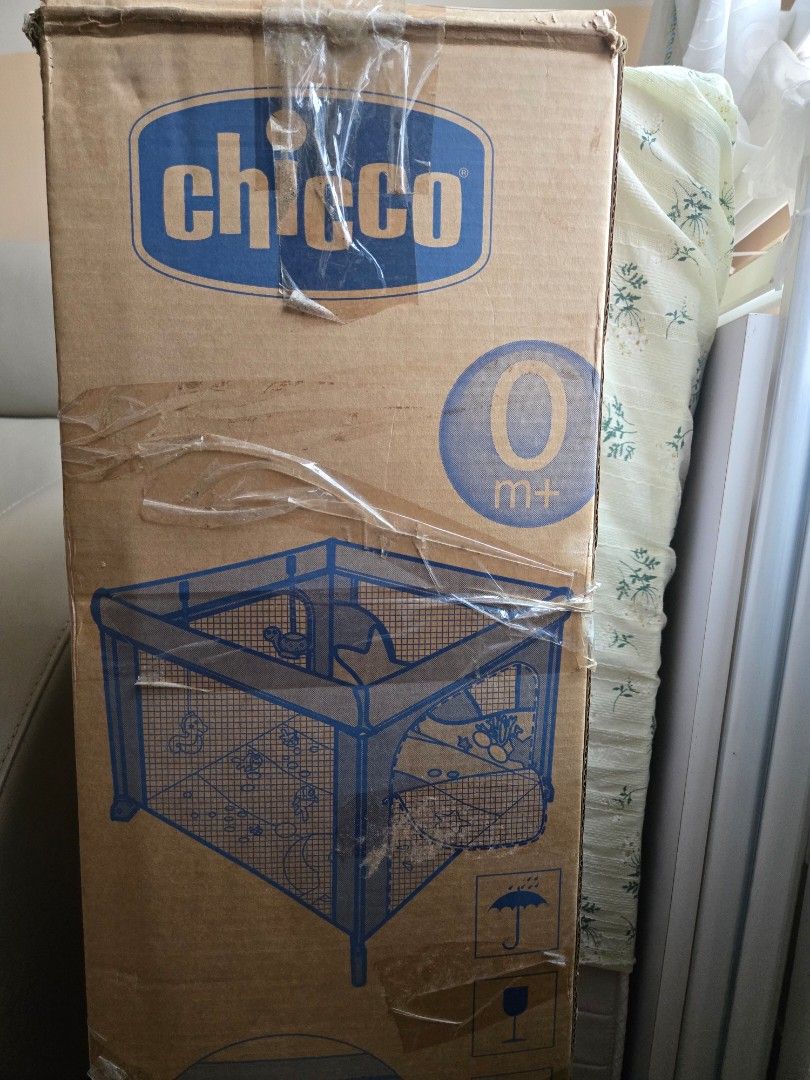 Chicco綱床 （分類：兒童傢具 - 嬰兒床）位於 Hong Kong。 由 pinkwong331 提交（商品編號 1450582515，圖片 3）。簡介： Chicco綱床非常新淨，美孚站交收。