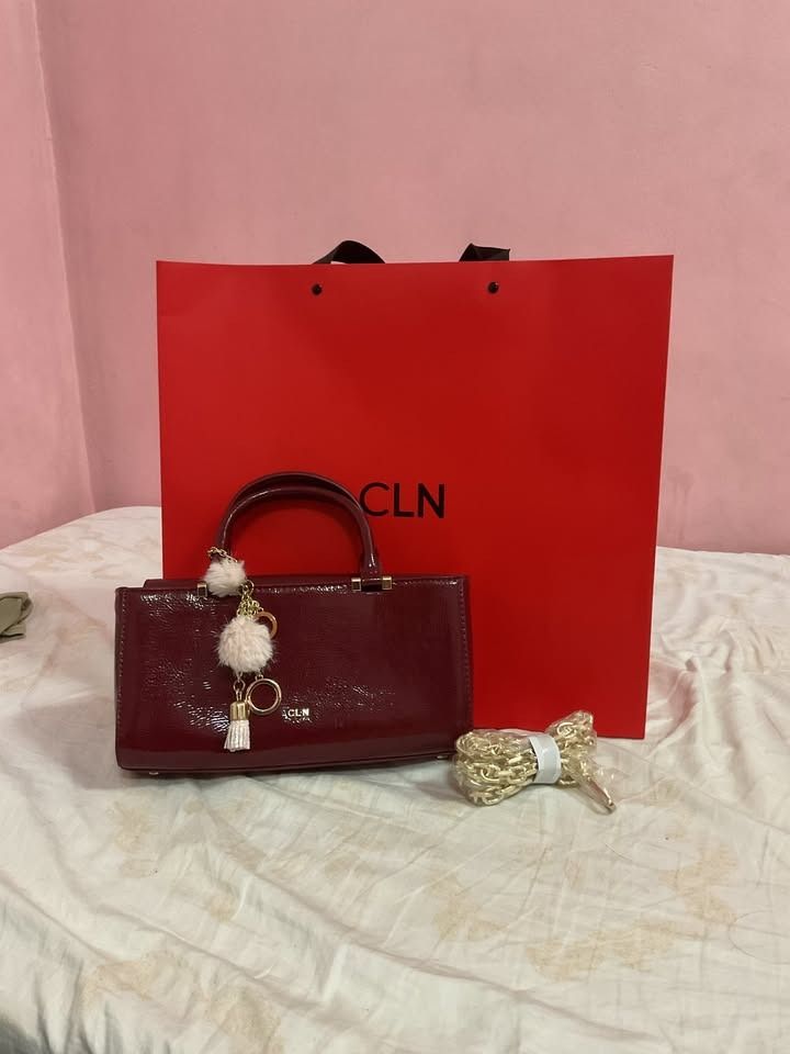 CLN Audrey Handbag (Category: Luxury Bags & Wallets) located in Quezon City. Submitted by euancaw99960 (Listing ID 1450719932, Image 1). Description: - Used once for an event only - Bag included.