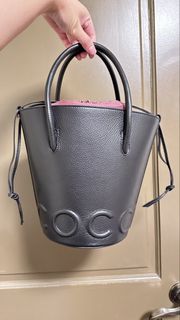 (Category: ) located in . Submitted by puss_in_purses (Listing ID 1450662696, Image 1). Description: .