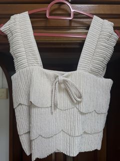 (Category: ) located in . Submitted by busywardrobe (Listing ID 1450608684, Image 1). Description: .
