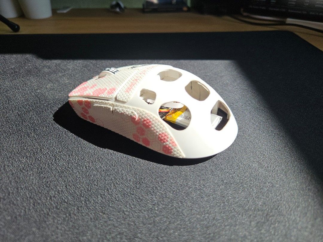 Custom-made VXE R1513660993144115203