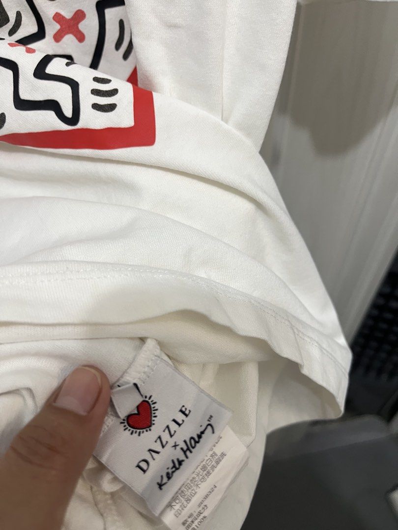 Dazzle x Keith Haring (Category: Tshirts & Polo Shirts ) located in Rizal. Submitted by dyclutterr (Listing ID 1450735397, Image 2). Description: .