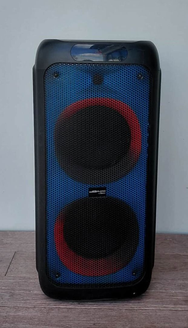 DB Audio Partybox 218 Portable Speaker with Lights (Category: Soundbars, Speakers & Amplifiers) located in San Juan City. Submitted by salesite (Listing ID 1450650868, Image 1). Description: - DB Audio Partybox 218 portable speaker - Colorful LED lights - Controls: Mic Volume, Echo, Delay, Treble, Bass - Inputs: USB, TF, AUX, Guitar - Ideal for parties and gatherings Defect: - Battery not Charging, Works well when plugged direct to outlet - With 