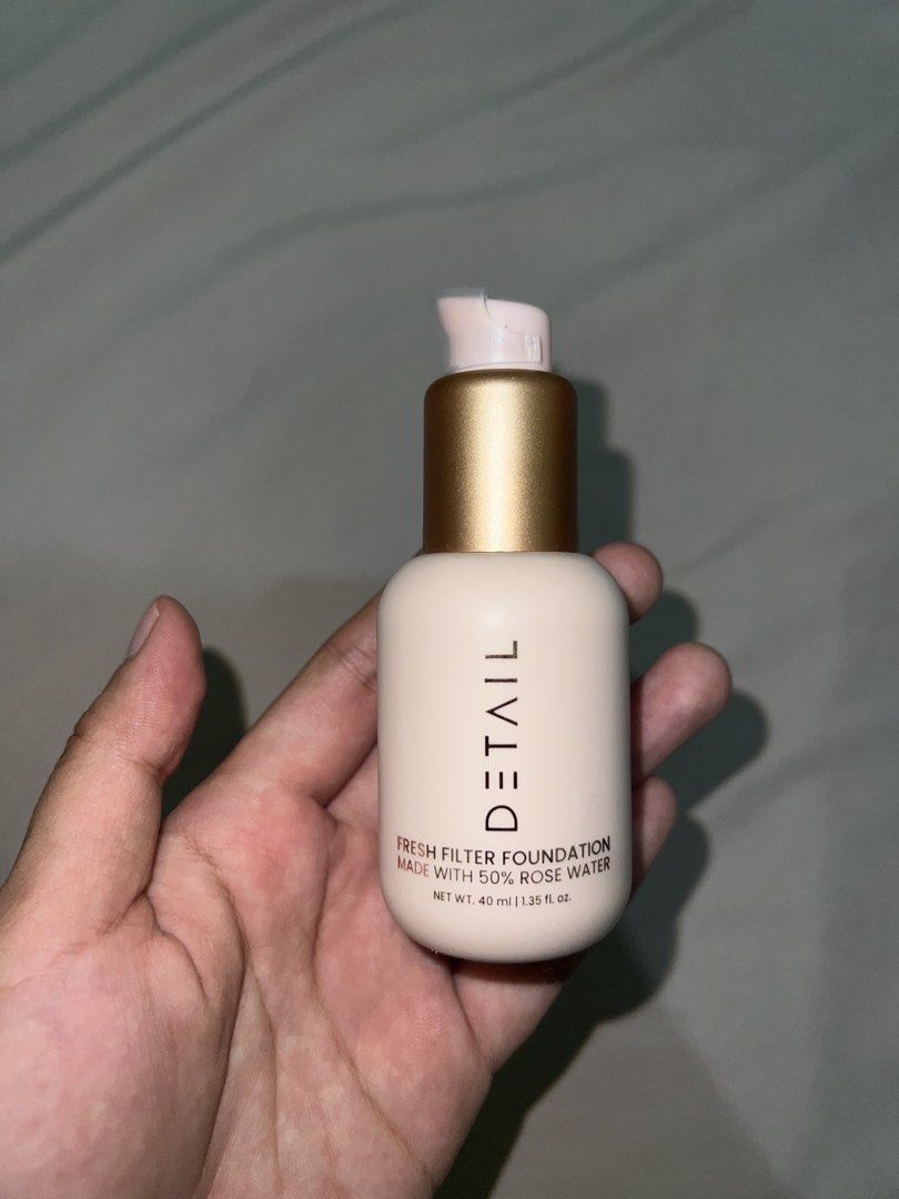 Detail Fresh Filter Foundation (Category: Makeup) located in Manila. Submitted by namae_999 (Listing ID 1445428980, Image 3). Description: shade: macadamia used 2-3 pumps skin like finish with light to medium coverage di siya match sa skin type ko at sa powder na ginagamit ko 40ml 📍calapan.