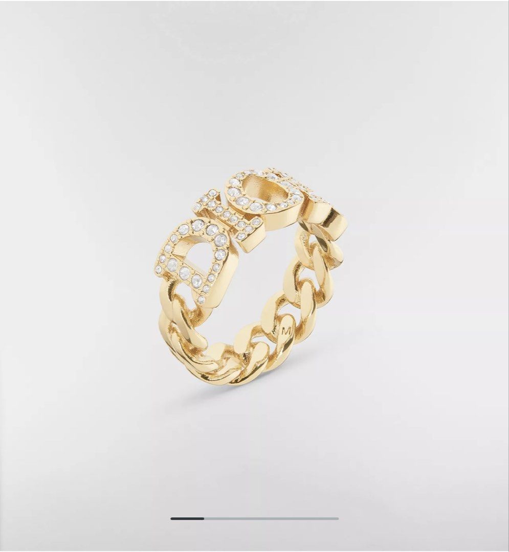 Dior evolution ring 戒指 （分類：戒指）位於 Hong Kong。 由 frenchkitty_025 提交（商品編號 1450582496，圖片 7）。簡介： 全新購自專門店，有齊包裝，有單 可以送禮或自用 M size 。