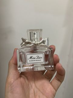 （分類：）位於 。 由 bravestorm.fff5ab 提交（商品編號 1450564257，圖片 1）。簡介： 。