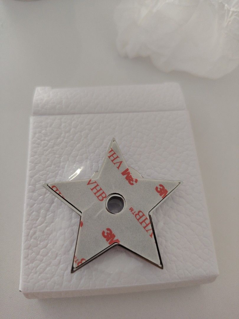 Dior smartphone ring (Category: Other Mobile & Gadget Accessories) located in Johor Bahru. Submitted by markchanyeetiong (Listing ID 1450565310, Image 2). Description: Dior smartphone ring.