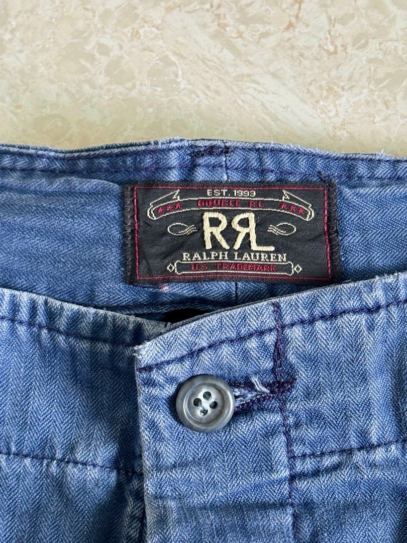 DOUBLE RL RRL HERRINGBONE TWILL CARGO WORK PANTS （分類：長褲）位於 Hong Kong。 由 king_alli 提交（商品編號 1450531891，圖片 1）。簡介： Size fit L to XL See measurements for details Good condition Marks on the lower area but can easily folded to cover Made in USA 。