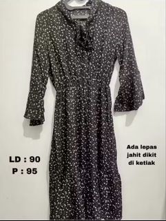 (Kategori: ) berada di . Dikirim oleh caracha_shop (ID iklan 1450539733, Gambar 1). Deskripsi: .