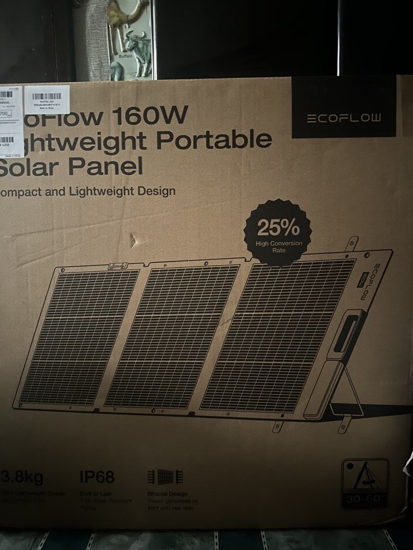 Ecoflow River 3 Max (572Wh) with 160 W Portable Solar Panel (Category: Batteries & Power Banks) located in Caloocan City. Submitted by tinlovesyou11 (Listing ID 1450722559, Image 3). Description: ⚡ FOR SALE: EcoFlow RIVER 3 Max (572Wh) + 160W Portable Solar Panel ✅ Brand New & Unopened (Factory Sealed) 💰 Current Brand New Price: ₱46,000 💰 Selling Price: ₱36,999 RFS: Received as a gift, but it’s not the one I need..