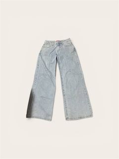 (Category: ) located in . Submitted by preloveedclothes (Listing ID 1450706460, Image 1). Description: .