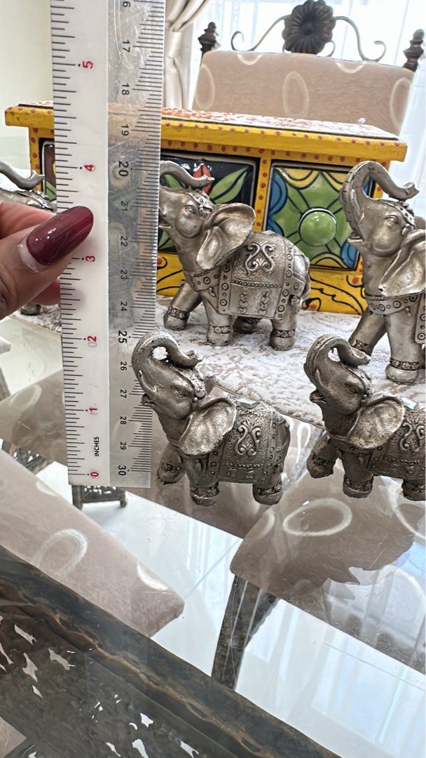 Elephants (Category: Other Home Decor) located in Seremban. Submitted by rangoliartz7574 (Listing ID 1450609618, Image 3). Description: Beautiful elephants 5 pcs .. .