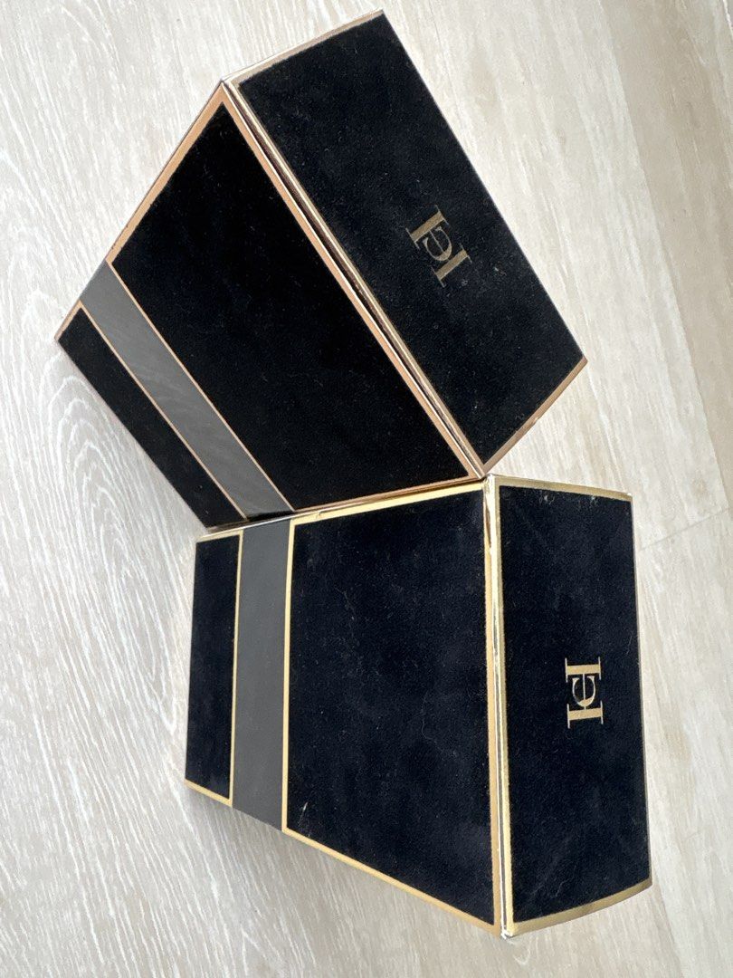 (Empty Box n Case) Carolina Herrera Bad Boy Eau de Toilette 100ml (2 bottles) (Category: Fragrance & Deodorants) located in Kajang. Submitted by shahrilafizan (Listing ID 1450583692, Image 2). Description: - Empty Box n Case only - For those who collect.
