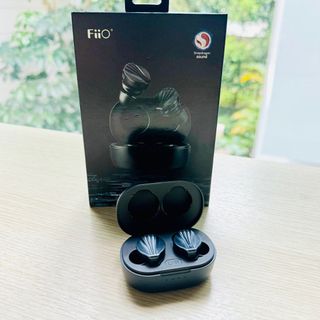 （分類：）位於 。 由 tilltherewasyou 提交（商品編號 1437184099，圖片 1）。簡介： 。
