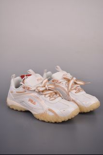 (Category: ) located in . Submitted by khai.uasneakers (Listing ID 1450603786, Image 1). Description: .