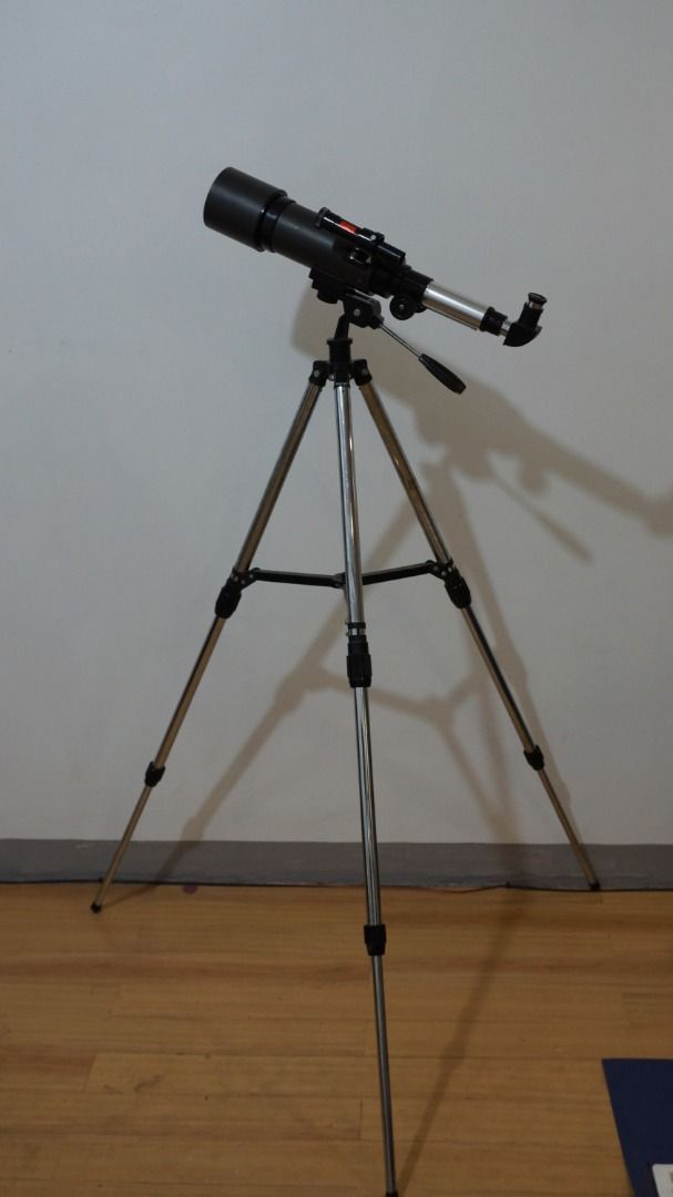 FOR SALE Astronomical telescope (Category: Tripods & Monopods) located in Caloocan City. Submitted by rarewhale_64bb1d (Listing ID 1450688614, Image 2). Description: for surveillance , spy echt - Black telescope - Includes tripod for stability - Ideal for stargazing - Ready for your next celestial adventure - Feel free to ask questions! with box can do lalamove ,LBC, pick up.
