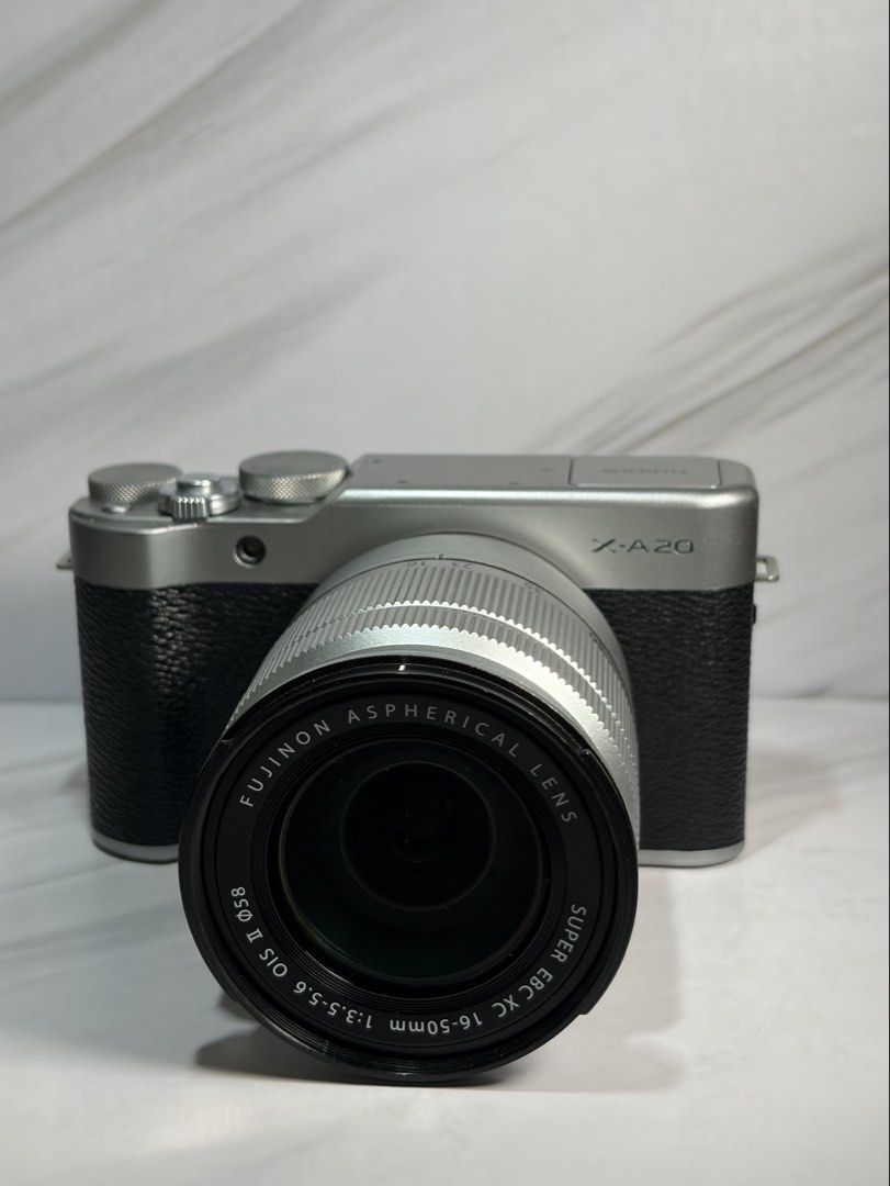 Fuji XA20 (Category: Cameras) located in Manila. Submitted by gadgetcentral (Listing ID 1450602955, Image 1). Description: For sale‼️ Fuji xa20 with 16-50mm lens / 16.3 MP 📸 Php17,000 💸 Condition:🔥 ✅keypad working ✅Autofocus working ✅flash working ✅Quality shots ✅No fungus ✅No vignette ✅💯% Good condition Inclusions: ➡️ Fuji xa20 body ➡️ Fuji lens 16-50mm ➡️ Battery ➡️ Charger cable 📍location Gadget central Upper-ground Farmers plaza cubao Qc
