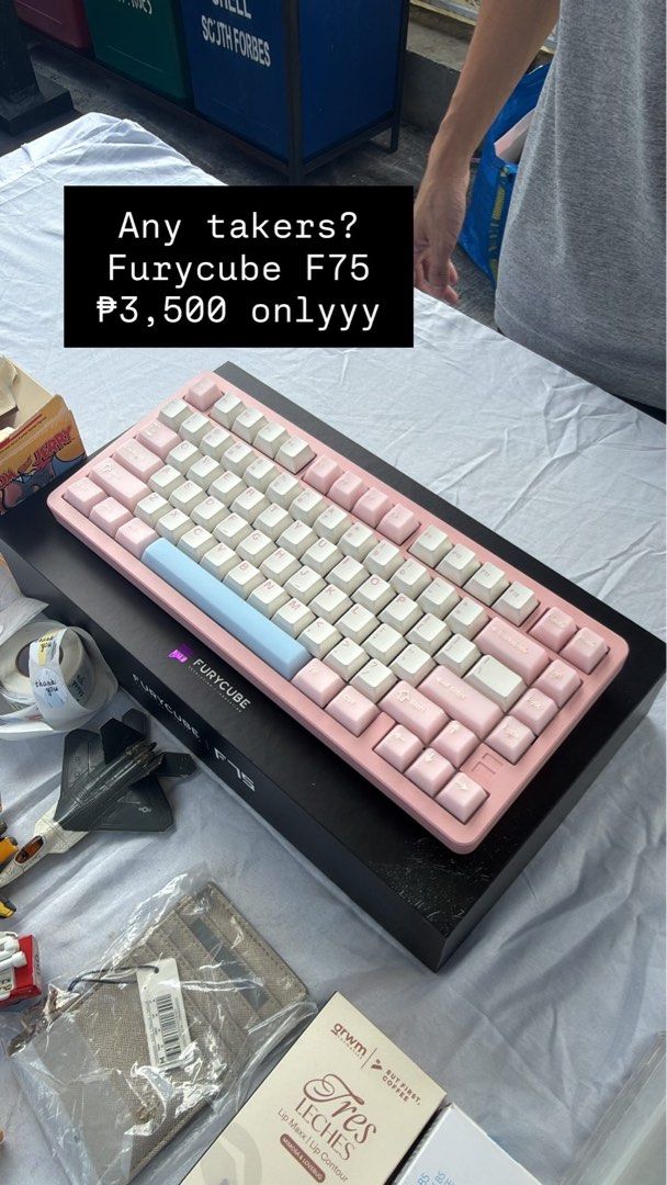 Furycube F75 Mechanical Keyboard (Category: Computer Keyboard) located in Binan City. Submitted by dtbc12 (Listing ID 1450581625, Image 1). Description: - Cute pink Furycube F75 keyboard - White and blue keycaps - Original box included - Ideal for gaming and typing - Price: ₱3,500.