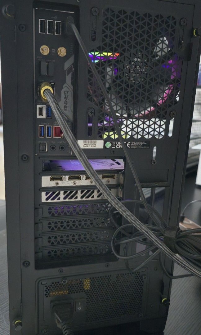 Gaming PC Tower with RGB Lighting513512794280448009
