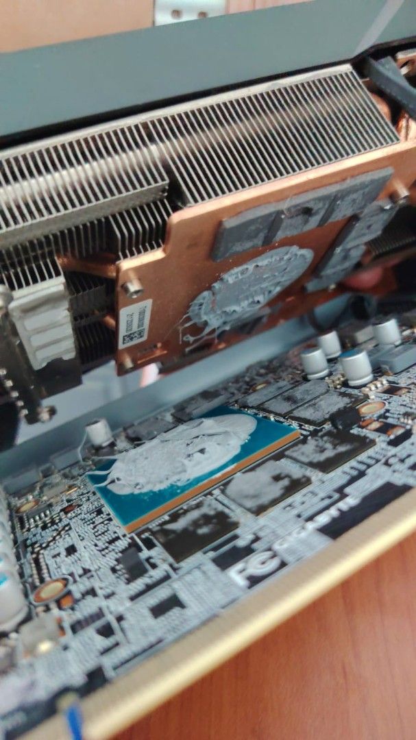 GIGABYTE GAMING OC RTX 3070TI513524716955904004