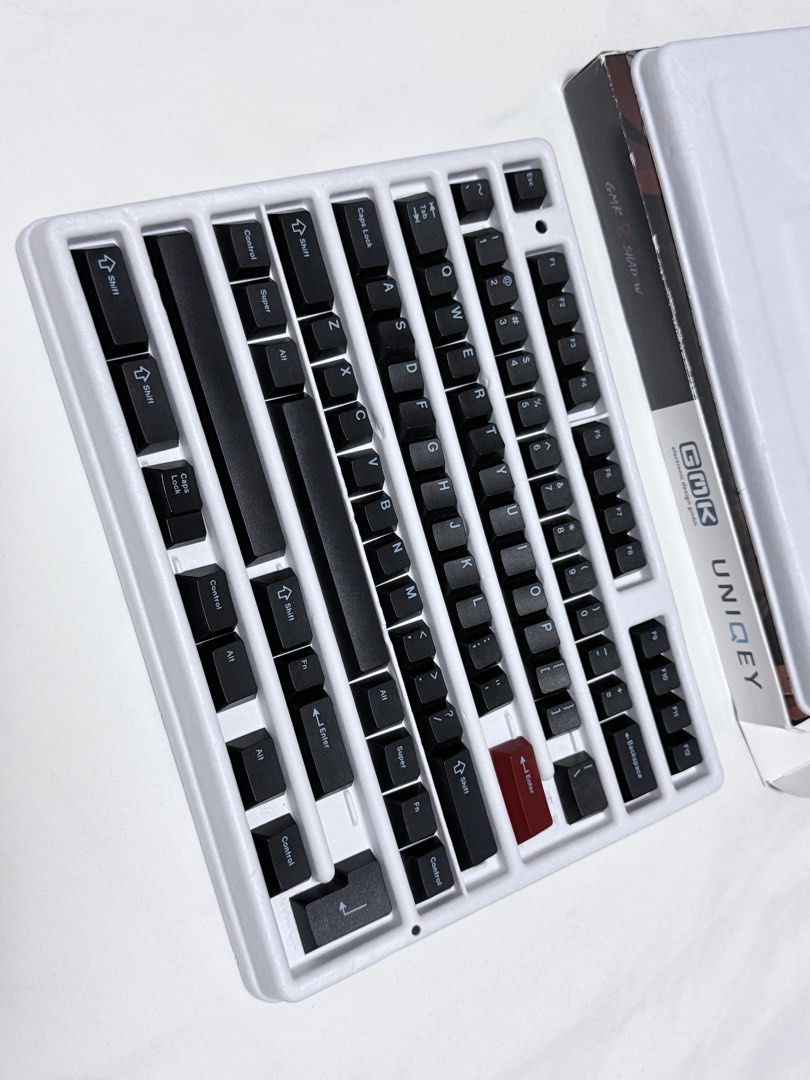 GMK Shadow Latin Base513545502270443521