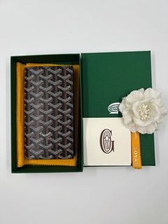 ✿ ✳︎ Wallets / SLGs Collection item 1