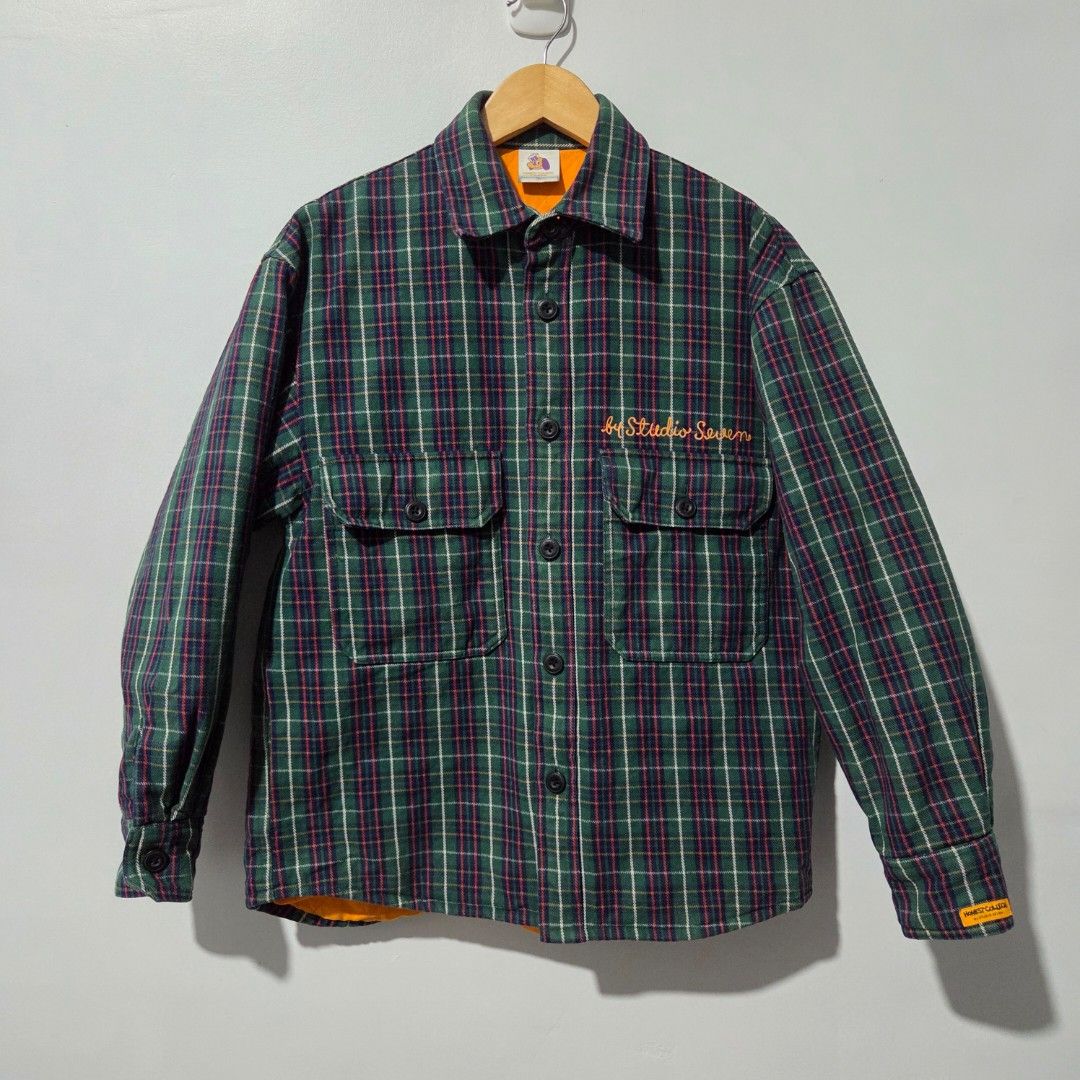 GU x Studio Seven Padded Shirt Jacket (Category: Coats, Jackets and Outerwear) located in Caloocan City. Submitted by jed_ds (Listing ID 1450713309, Image 1). Description: - Green plaid flannel shirt from GU - Features orange quilted lining - 'Honest College' embroidery on the back Small (In inches) Chest 20 Length 27 Shoulders 19.5 Sleeves 21.