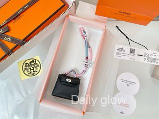 （分類：）位於 。 由 dailyglow 提交（商品編號 1450544793，圖片 1）。簡介： 。