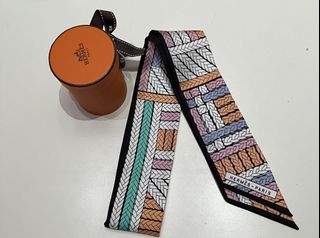(Category: ) located in . Submitted by maisondeechic (Listing ID 1450648171, Image 1). Description: .