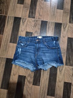 (Category: ) located in . Submitted by pascore (Listing ID 1450658963, Image 1). Description: .