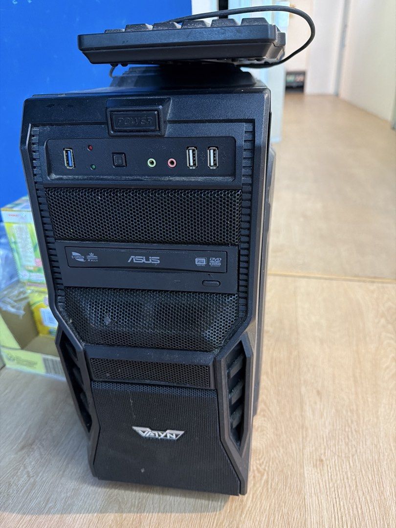 Intel i7-4790K Desktop PC with NVIDIA GTX 750