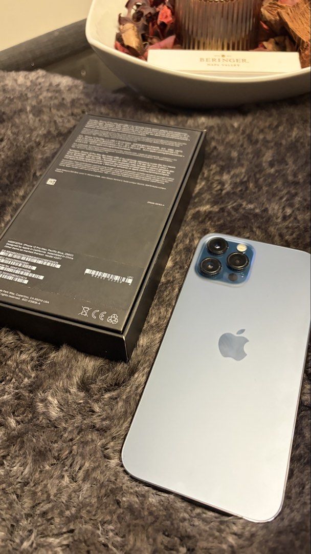 Iphone 12 Pro Max 256GB with original box (Category: iPhone 12 Series) located in Paranaque City. Submitted by preamata (Listing ID 1450655297, Image 2). Description: Iphone 12 Pro Max 256GB with original box First-owned Color: Pacific Blue 76% Battery Health No History of Repair No Dead Pixel Test all you want upon meet-up. SM Sucat only. ***Physical flaws on the sides due to hard cases used before. RFS: May new phone na and used as extra phone 