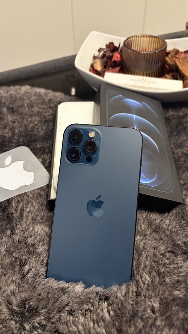 Iphone 12 Pro Max 256GB with original box (Category: iPhone 12 Series) located in Paranaque City. Submitted by preamata (Listing ID 1450655297, Image 3). Description: Iphone 12 Pro Max 256GB with original box First-owned Color: Pacific Blue 76% Battery Health No History of Repair No Dead Pixel Test all you want upon meet-up. SM Sucat only. ***Physical flaws on the sides due to hard cases used before. RFS: May new phone na and used as extra phone 