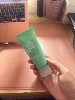 (Category: ) located in . Submitted by thriftchic__ (Listing ID 1450581076, Image 1). Description: .