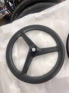 （分類：）位於 。 由 howabike 提交（商品編號 1450622135，圖片 1）。簡介： 。