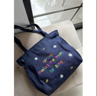 (Kategori: ) berada di . Dikirim oleh junoctopus (ID iklan 1450674584, Gambar 1). Deskripsi: .